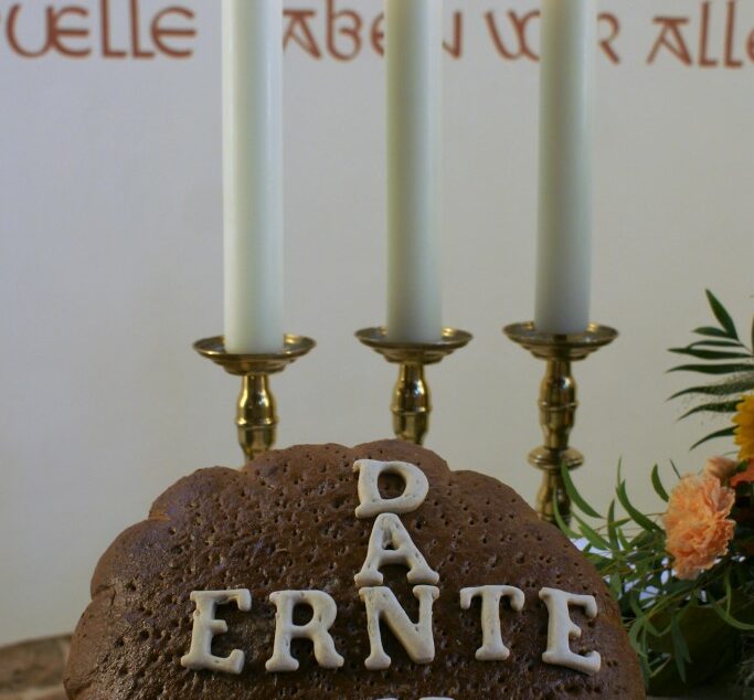 Erntedank Brot Altar